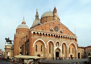 300px-Basilica_di_Sant'Antonio_da_Padova